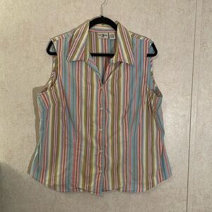 Duck head woman size 1X multi colored striped sleeveless cotton button up top.